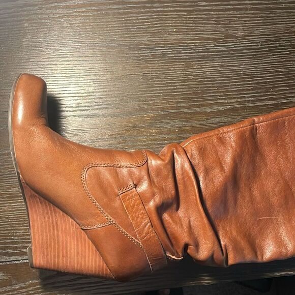 Women's Tan Leather Boots - Picture 3 of 6